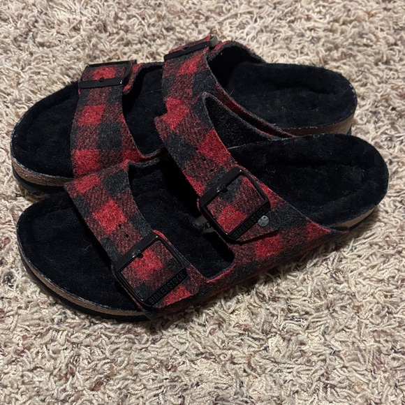 Birkenstock Buffalo plaid/fur sandles - Picture 2 of 5